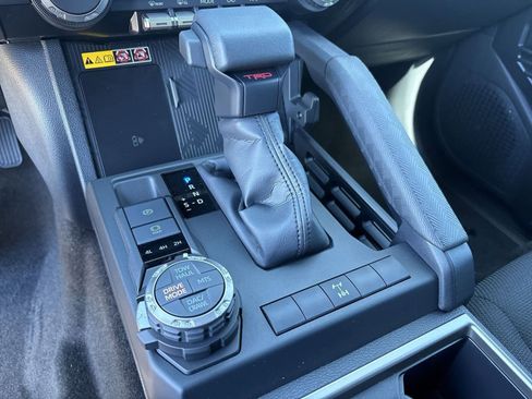 New 2025 Toyota 4Runner TRD Off-Road image 25