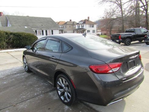 Used 2016 Chrysler 200 S w/ Navigation & Sound Group I image 3