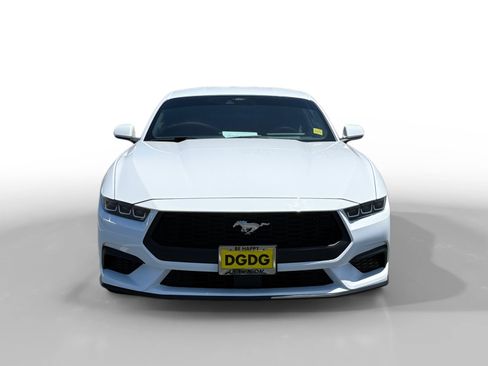 Used 2024 Ford Mustang Coupe RWD image 8