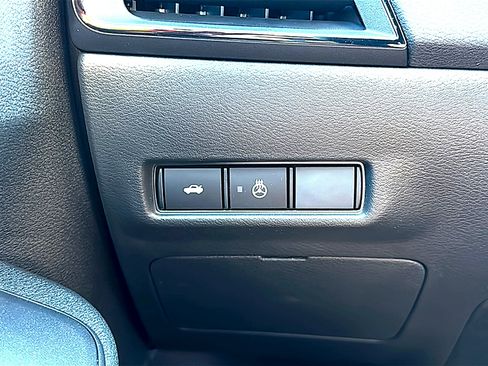 New 2026 Nissan Sentra SV w/ SV Convenience Package FWD image 25