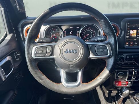Used 2021 Jeep Gladiator Mojave image 12