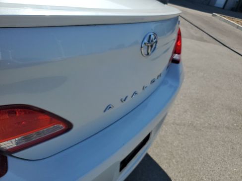 Used 2005 Toyota Avalon FWD image 9