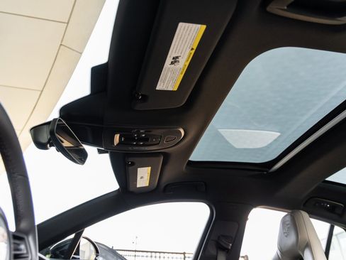 Certified 2025 Porsche Panamera image 26