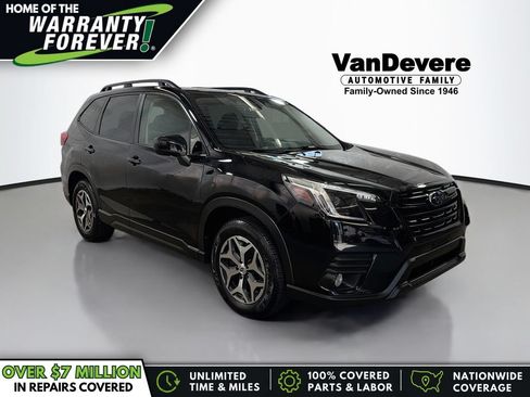 Used 2023 Subaru Forester Premium AWD/4WD image 1