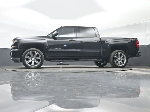 Used 2018 Chevrolet Silverado 1500 LT w/ All Star Edition AWD/4WD image 27