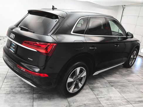 Used 2023 Audi Q5 2.0T Premium Plus w/ Premium Plus Package AWD/4WD image 4