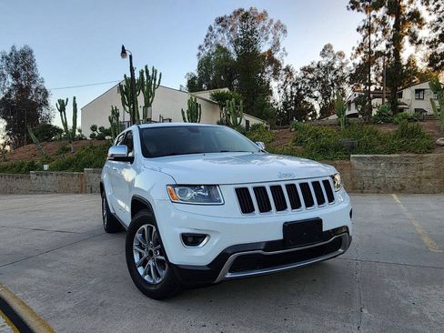 Used 2015 Jeep Grand Cherokee Limited AWD/4WD image 33