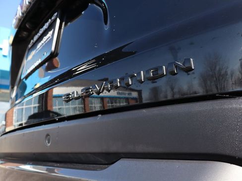 Used 2025 GMC Terrain Elevation image 29