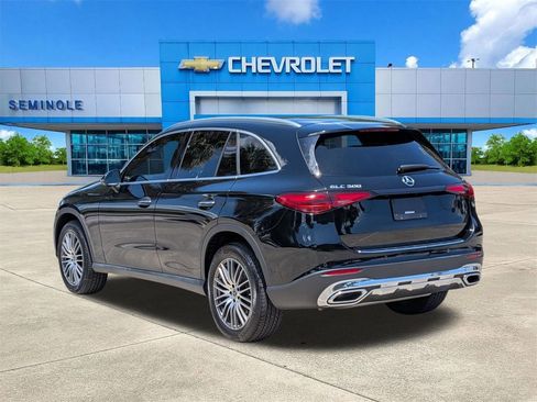 Used 2023 Mercedes-Benz GLC 300 image 3