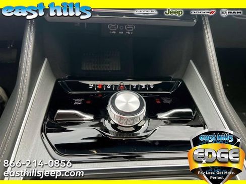 New 2026 Jeep Grand Wagoneer Limited image 8