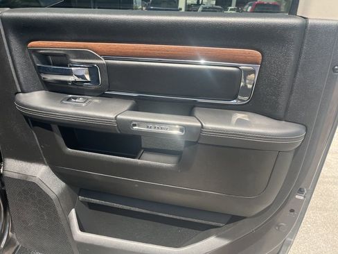 Used 2018 RAM 3500 Laramie w/ Snow Chief Group image 7