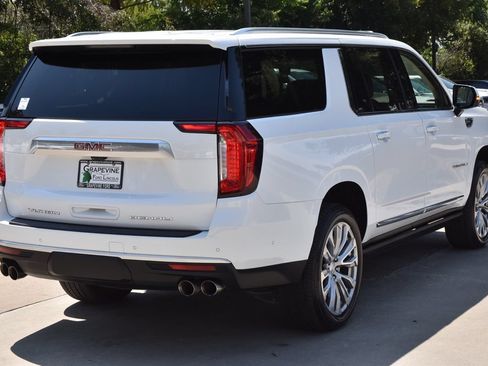 Used 2024 GMC Yukon XL Denali w/ Advanced Technology Package AWD/4WD image 8