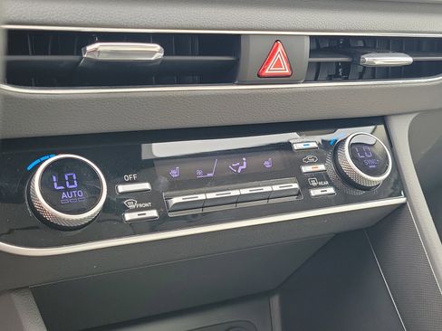 Used 2023 Hyundai Sonata SEL w/ Convenience Package image 27