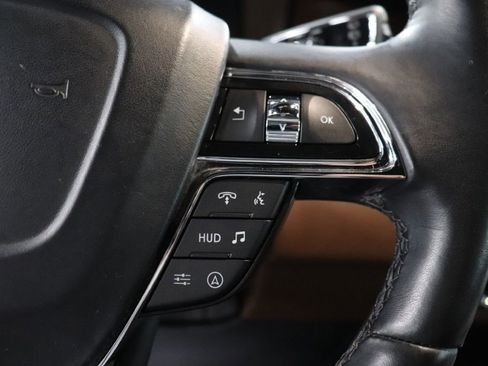 Used 2023 Lincoln Navigator Reserve RWD image 35