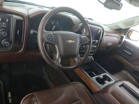 Used 2014 Chevrolet Silverado 1500 High Country w/ High Country Premium Package image 17