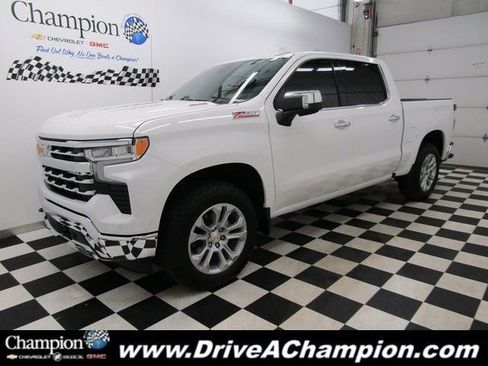 Certified 2025 Chevrolet Silverado 1500 LTZ image 13