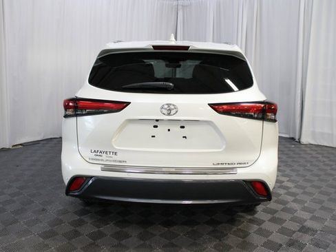 Used 2020 Toyota Highlander Limited image 5