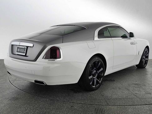 Used 2018 Rolls-Royce Wraith image 7