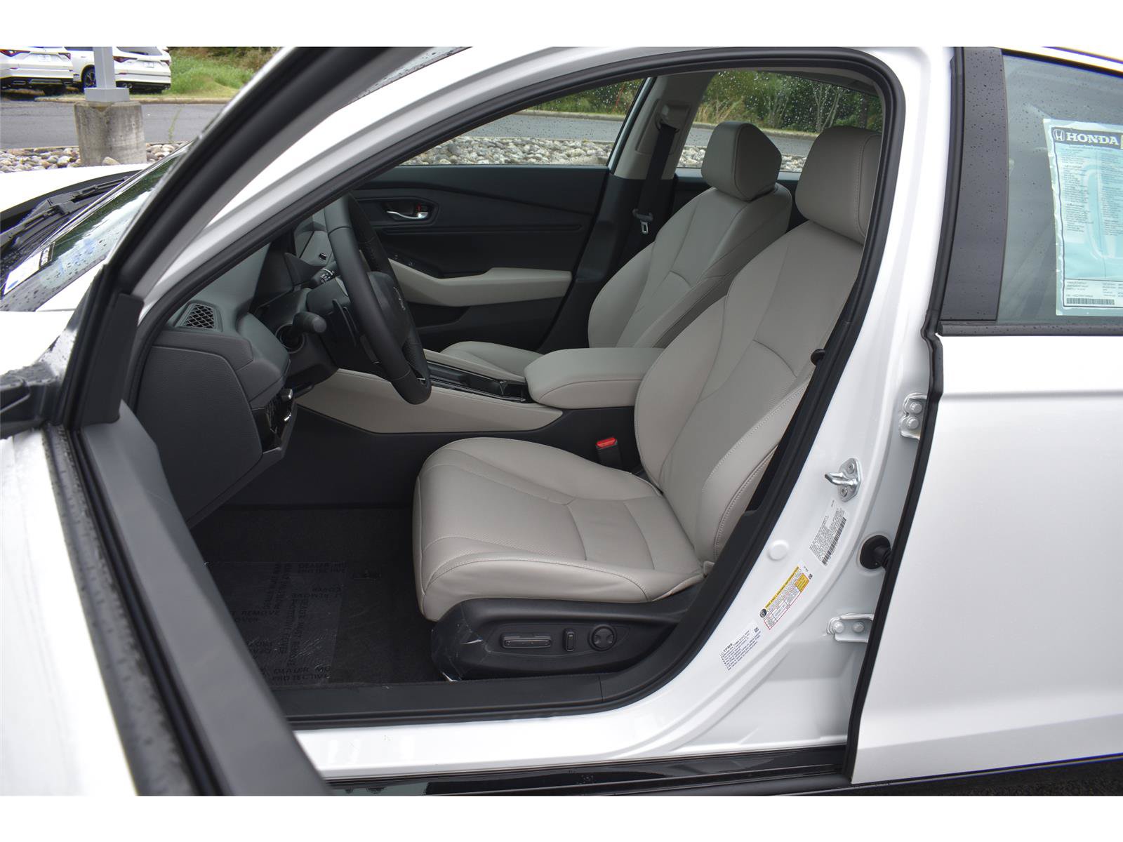 New 2026 Honda Accord Hybrid EX-L image 26