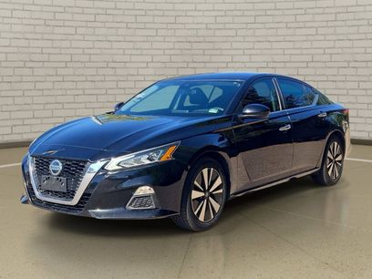 Used 2021 Nissan Altima 2.5 SV