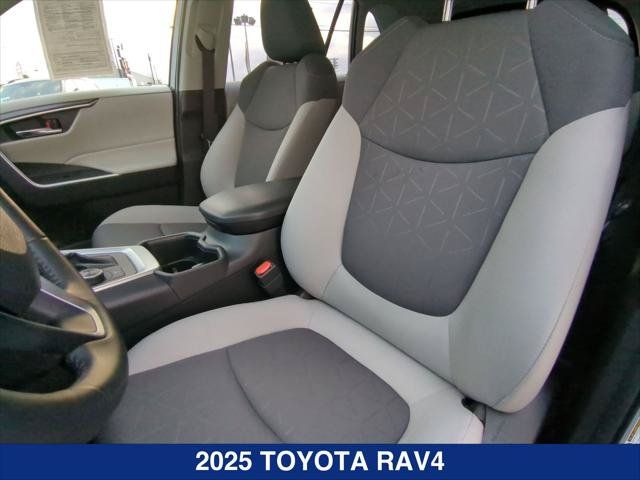 Used 2025 Toyota RAV4 XLE w/ Weather Package AWD/4WD image 20