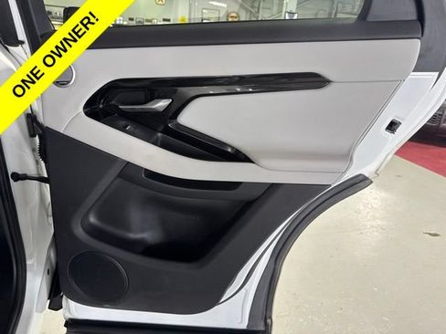 Used 2024 Land Rover Range Rover Evoque S AWD/4WD image 35
