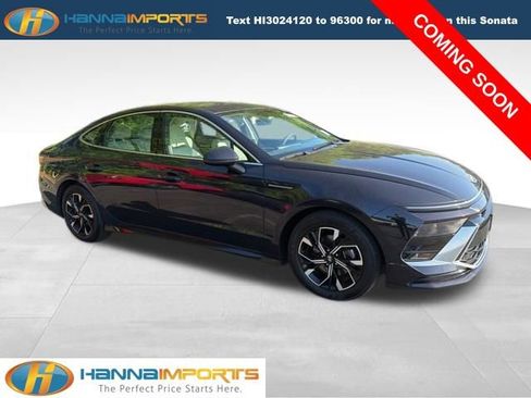 Used 2025 Hyundai Sonata SEL FWD image 1