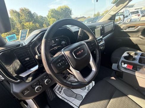 Used 2022 GMC Sierra 1500 Elevation image 37