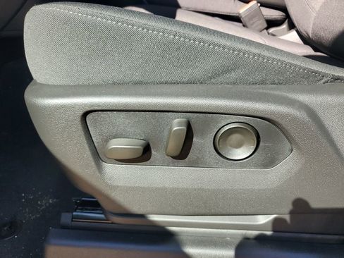 New 2026 Chevrolet Silverado 1500 Custom Trail Boss w/ LPO, Dark Essentials Package image 21