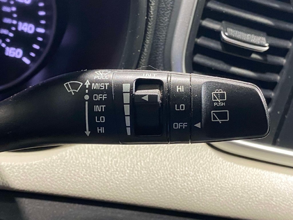 Used 2022 Kia Sportage LX AWD/4WD image 26