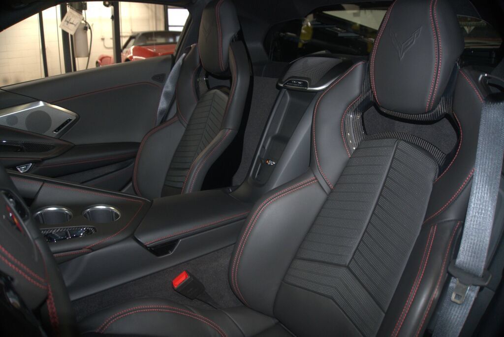 Used 2026 Chevrolet Corvette Stingray Preferred Cpe w/ Z51 Performance Package RWD image 38
