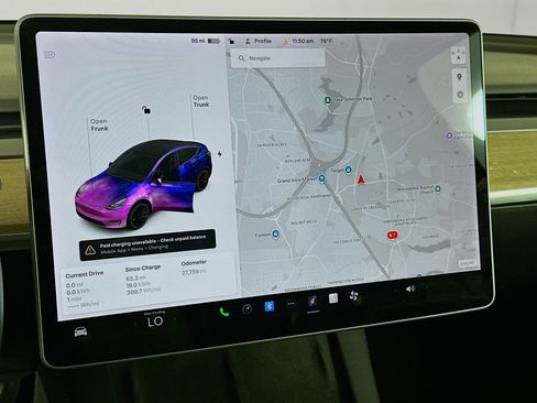Used 2022 Tesla Model Y Performance AWD/4WD image 21
