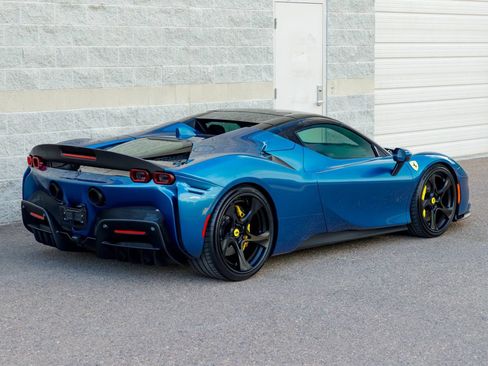 Used 2023 Ferrari SF90 Spider AWD/4WD image 91