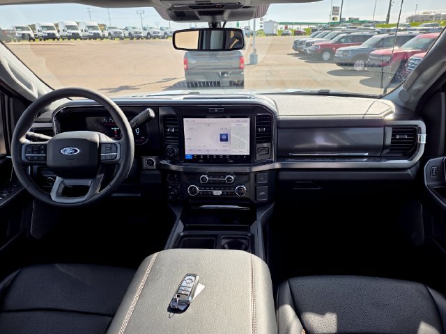 Used 2026 Ford F350 Lariat w/ Black Appearance Package AWD/4WD image 13