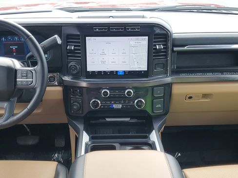 Used 2024 Ford F350 Lariat w/ Lariat Ultimate Package image 16