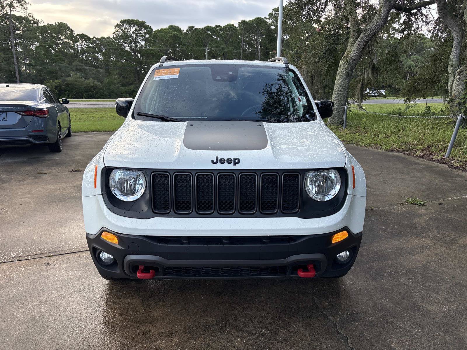 Certified 2023 Jeep Renegade Trailhawk AWD/4WD image 8
