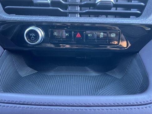 New 2026 Ford Explorer Platinum image 6