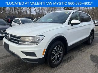 Used 2020 Volkswagen Tiguan SE w/ Panoramic Sunroof Package video 1