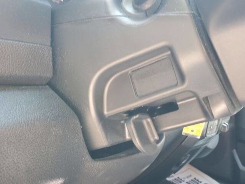 Used 2021 RAM 1500 Classic Warlock w/ Electronics Group image 19