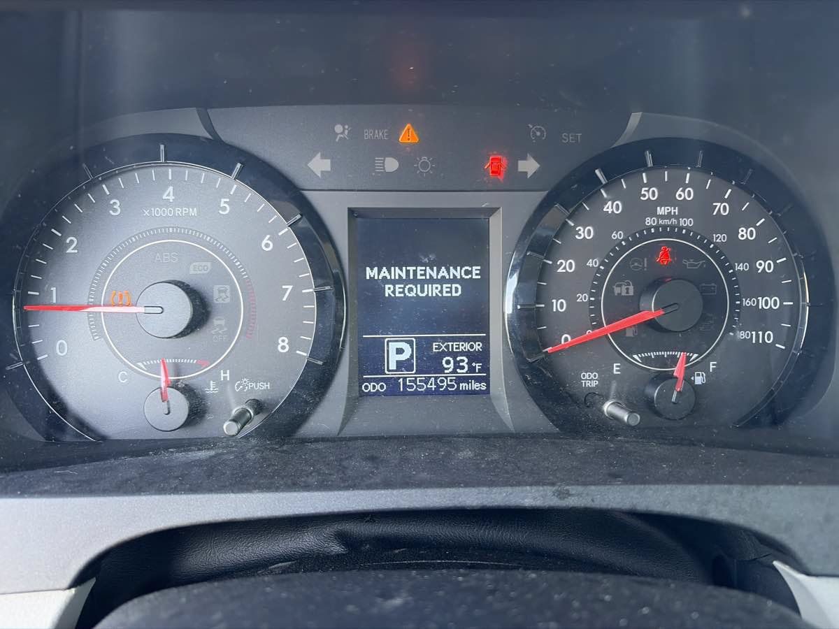 Used 2015 Toyota Sienna LE FWD image 11
