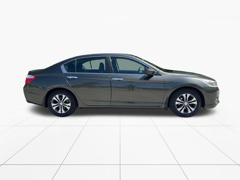 Used 2013 Honda Accord LX image 9
