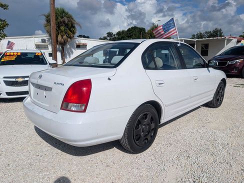 Used 2002 Hyundai Elantra GLS FWD image 7