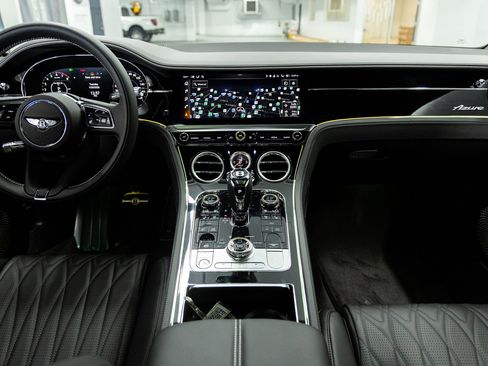 Certified 2026 Bentley Continental GT AWD/4WD image 34