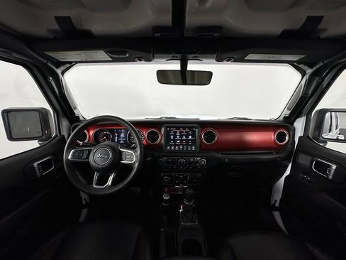 Used 2023 Jeep Wrangler Unlimited Rubicon w/ LED Lighting Group AWD/4WD image 6