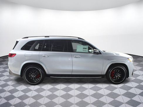 New 2026 Mercedes-Benz GLS 63 AMG 4MATIC image 8