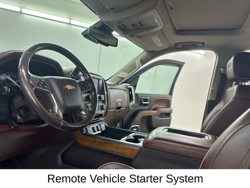 Used 2018 Chevrolet Silverado 1500 High Country AWD/4WD image 30