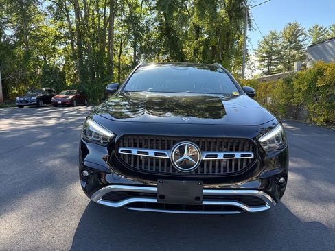 Certified 2025 Mercedes-Benz GLA 250 4MATIC image 2