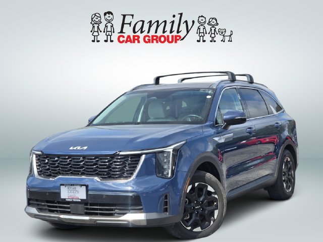 Used 2024 Kia Sorento S w/ Panoramic Sunroof Package FWD image 1