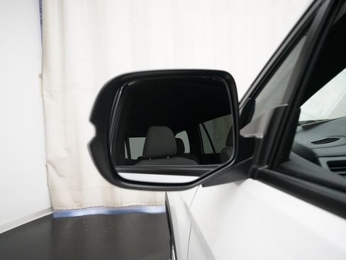 Used 2025 Honda Passport EX-L image 25