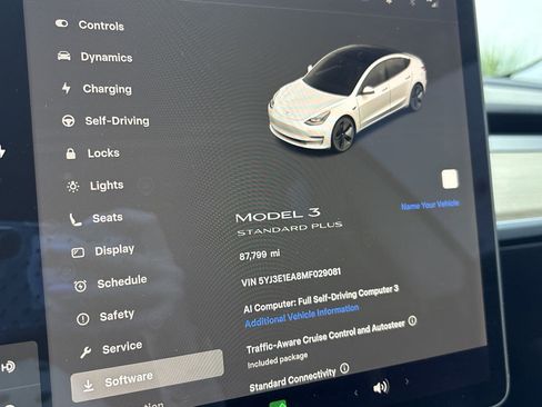 Used 2021 Tesla Model 3 Standard Range Plus RWD image 19